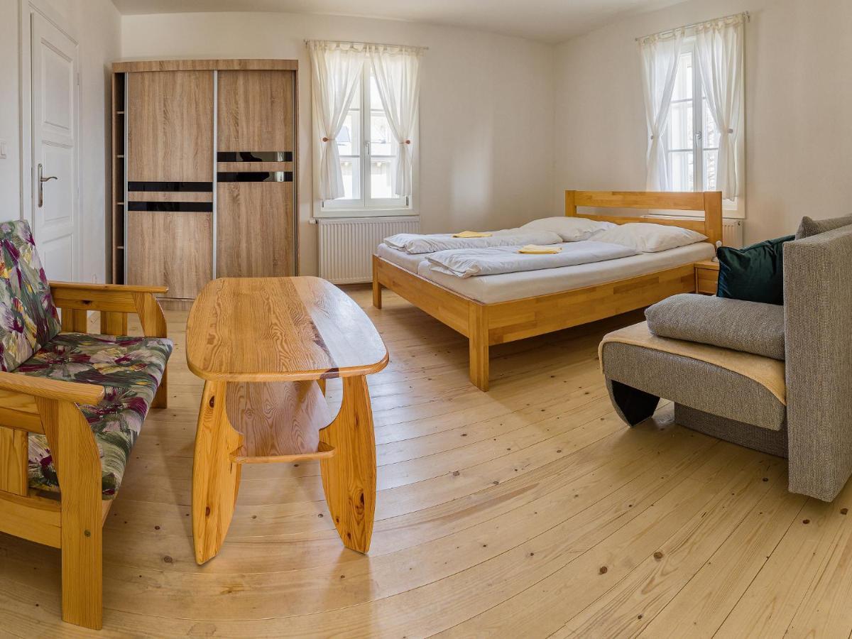 Svajciarsky Dom Guest House Vysoke Tatry Exterior photo