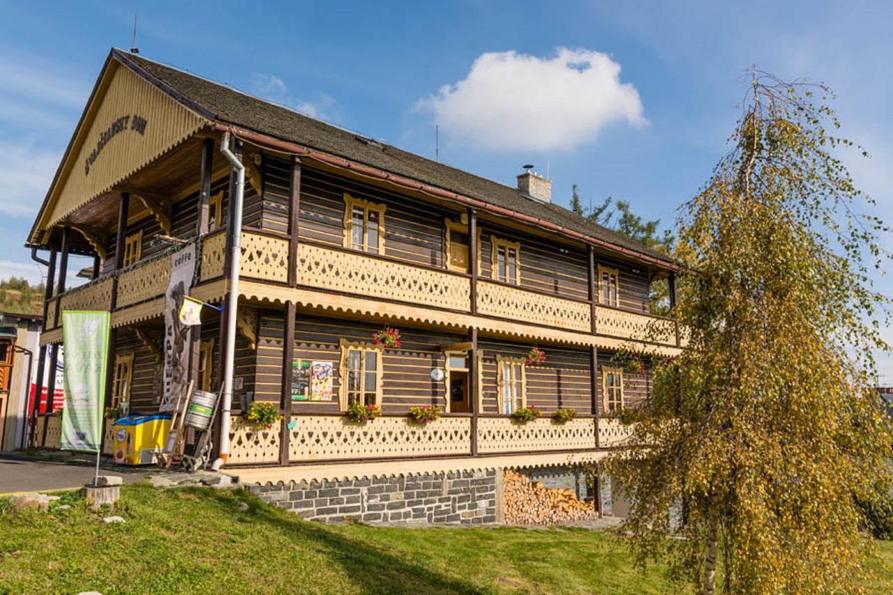 Svajciarsky Dom Guest House Vysoke Tatry Exterior photo